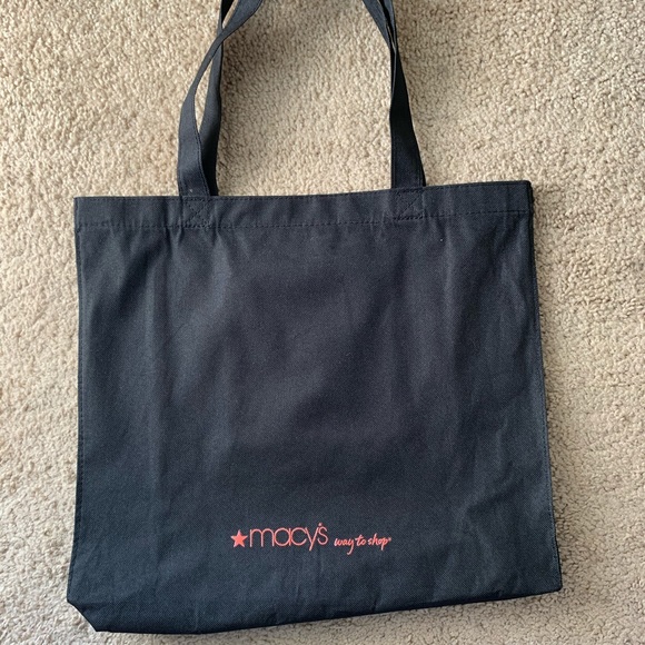 Macy’s bag - Picture 1 of 2